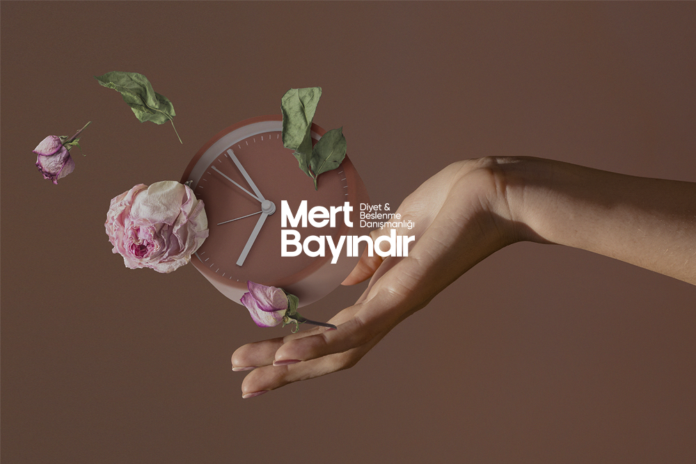 Menopoz Dönemi Beslenmesi